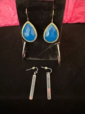 Blue Teardrop Dangle and 2 silver toned drop earrings.